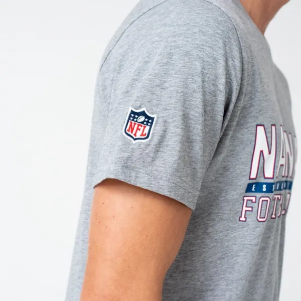 CAMISETA NEW ERA NFL "STACKED WORDMARK"