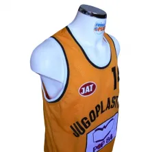 CAMISETA JUGOPLASTIKA POP 84 - DINO RADJA