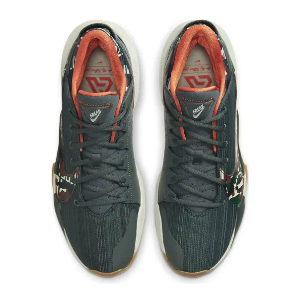 NIKE ZOOM FREAK 2 BRED ANTETOKOUMPO - ASHIKO