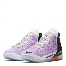 zapatillas baloncesto Nike Lebron 18