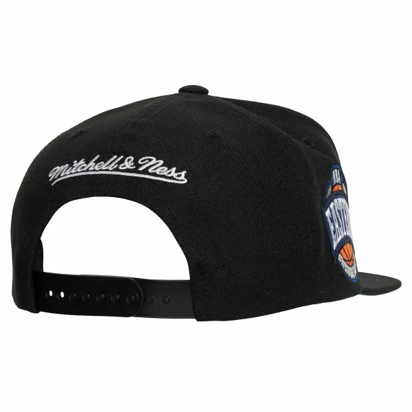 Gorra plana Detroit Pistons "Conference Patch" - Mitchell and Ness
