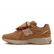 Zapatillas New Balance 1906 en Cordura marron