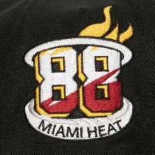 Gorra plana Miami Heat "NBA Side Jam" - Mitchell and Ness