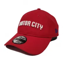 Gorra curva baloncesto Detroit Pistons de New Era en Rojo