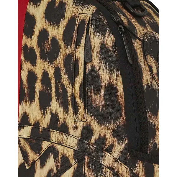 Mochila Sprayground Split Cheetah en rojo detalle